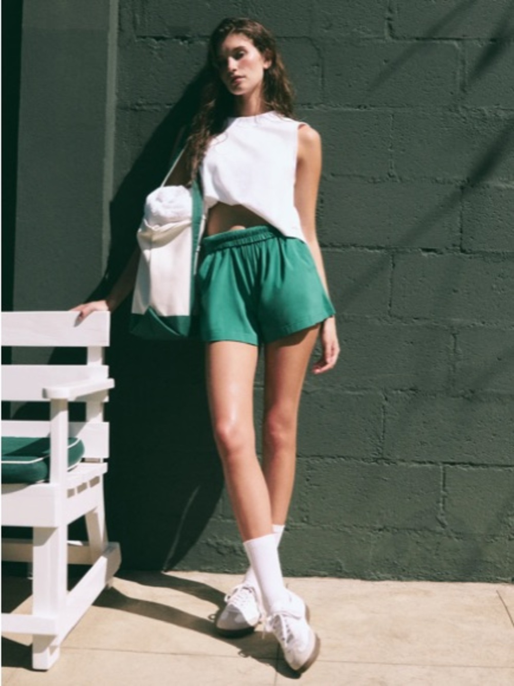 Vuori Villa shorts in emerald green